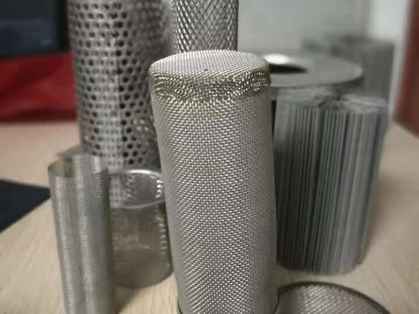 {金屬絲網(wǎng)管-3